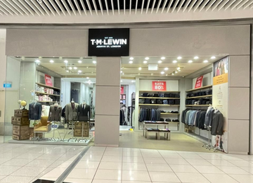 vans store suntec city